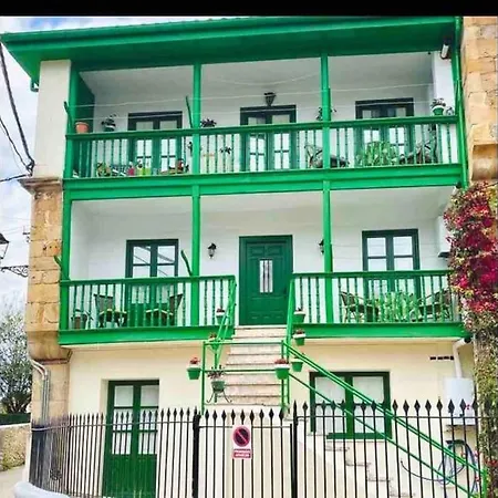Casa Bolingas - Apto 5 * Comillas